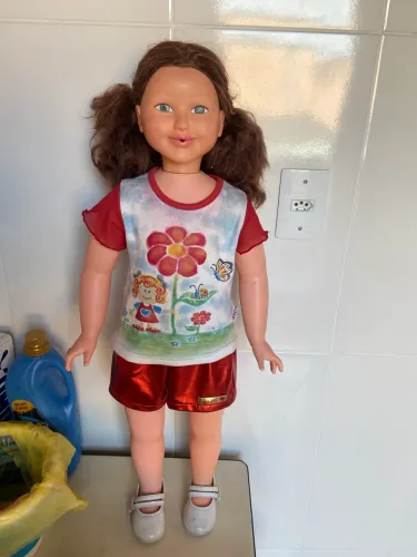 Boneca Mili Antiga