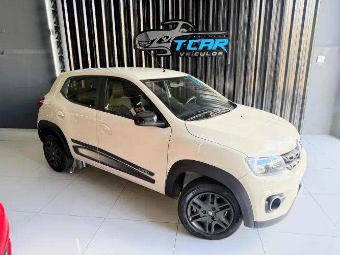 Renault Kwid Intense 1.0 Flex 12V 5P Mec. 2021