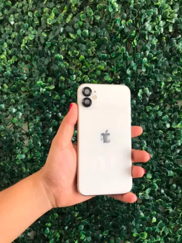 IPHONE 11 64GB BRANCO
