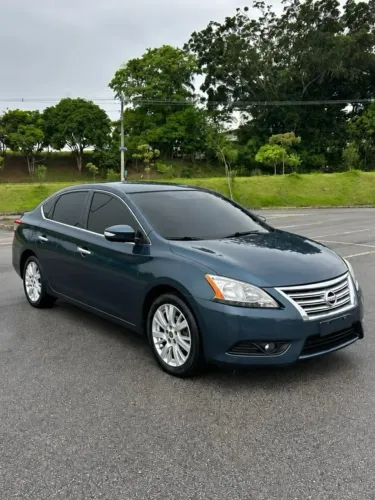 Nissan Sentra SL 2.0/ 2.0 Flex Fuel 16V Aut. 2015
