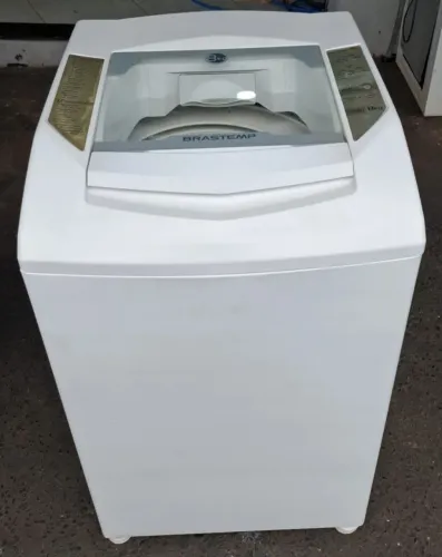 Vendo máquina de lavar roupa Brastemp clean 8kg funcionando perfeitamente!