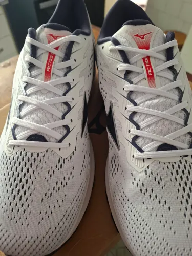 Tenis Mizuno original tamanho 42