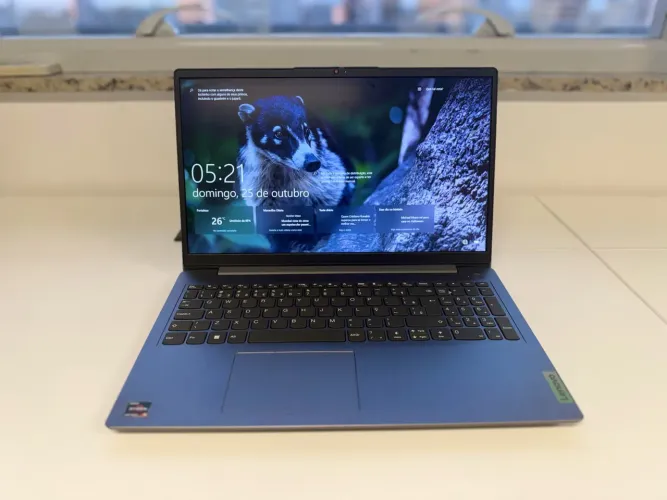 Notebook Lenovo Ideapad Ryzen 5 5500U | 8GB RAM | 256GB SSD | Sem detalhes