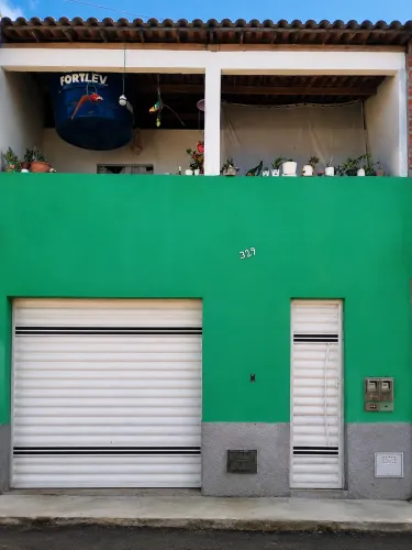 ? VENDE-SE CASA - R$ 250.000,00 - ?Iguaí - Bahia