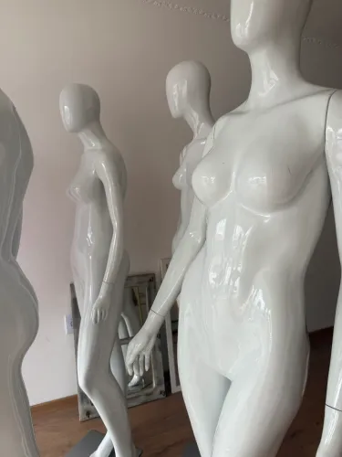 Manequins 