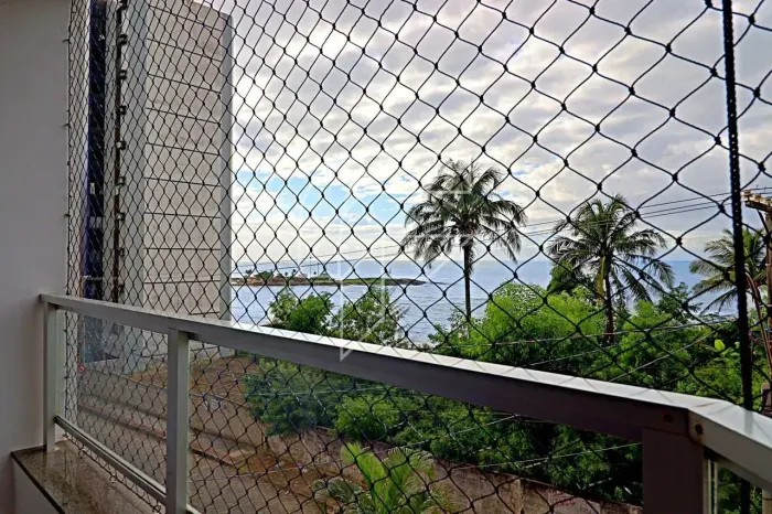 Imóvel para venda possui 110 metros quadrados com 3 quartos em Centro - Guarapari - ES