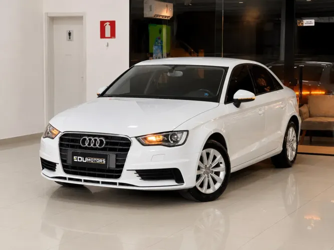 Audi A3 Sedan 1.4/ Attra. 16V TB FSI S-tronic 2015