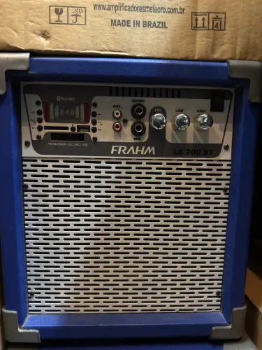 Amplificador Caixa Multiuso Frahm LC 200bt Usb auxiliar semi nova 