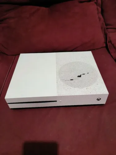 Xbox One S