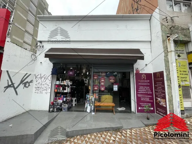 Salão Comercial à Venda no Centro de Santo André-SP Com Galpão 15 x 15 no fundo 5 Salas, 2