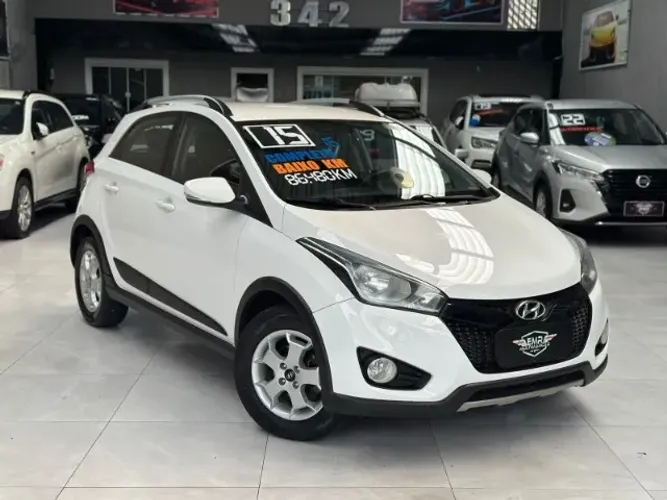 Hyundai HB20X Style 1.6 Flex 16V Mec. 2015