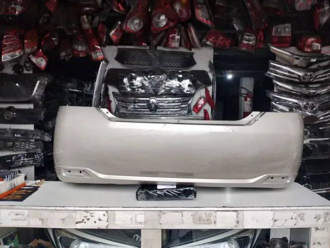 Para-choque traseiro Ford Fiesta 2010/13