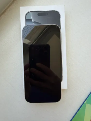 iPhone 16 pro (3 meses de uso)
