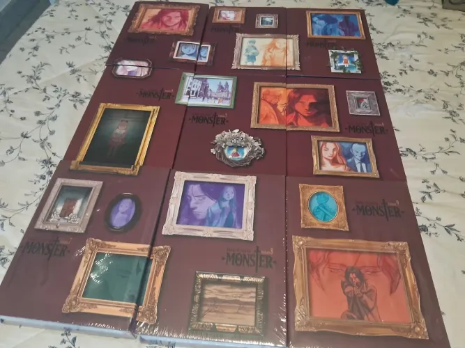 Coleção completa de Monster 