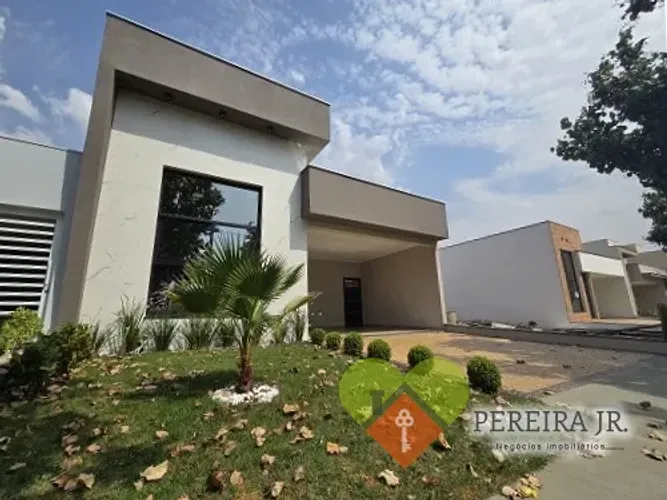 Casa em Condomínio para Venda · 3 quartos · 1 suíte · 160m² · Taquaral, Piracicaba