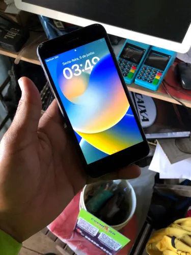 iPhone 7 Plus em ótimo estado 