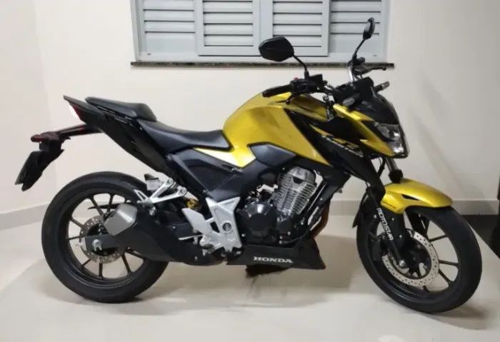 CB 300 F Twister  