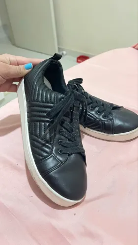 Tênis Arezzo preto