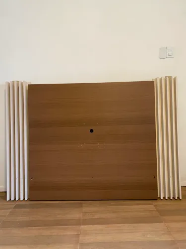 Painel para TV suspenso 