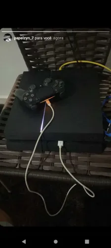 Ps4 muito novo no preço bom muito bem conservado