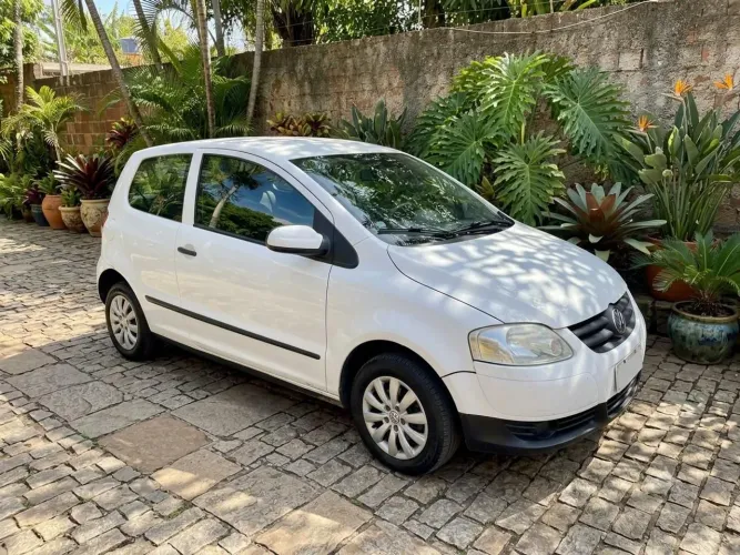 Volkswagen Fox City 1.0mi/ 1.0mi Total Flex 8V 3P 2006