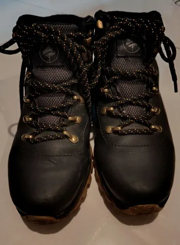 BOTA MACBOOT SEMINOVA N. 36