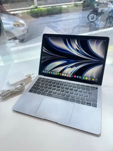 MacBook Air 2019 i5 8/256 com carregador