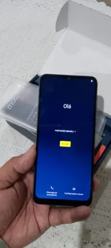 Motorola Moto e13 64 GB 4 GB
