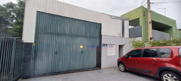 Galpão para alugar, 81 m² por R$ 3.000,00/mês - Vila Pasti - Louveira/SP