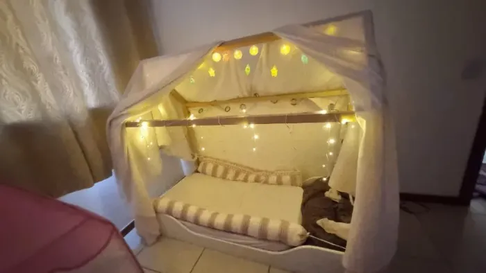 Cama infantil - Cama Montessori Júnior Tok&Stok - Linha Pin Play (Estado de Nova!)