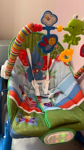 Cadeirinha de descanso de bebê