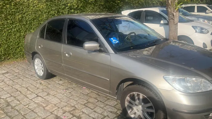 Honda Civic Sedan LXL 1.7 16V 130cv AUT 4P 2006