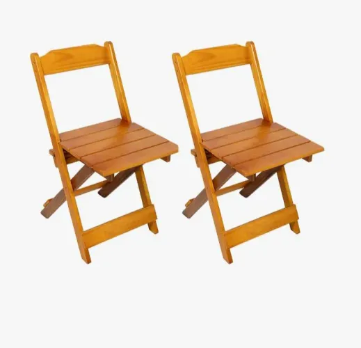 Vendo cadeira de madeira pra Bar e restaurante e lanche