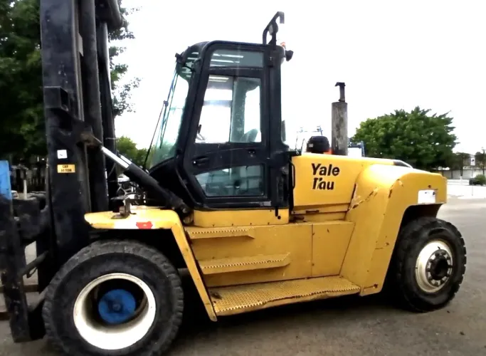 Empilhadeira Yale 360VX ano 2014 para 16 toneladas, com ar condicionado, em SP