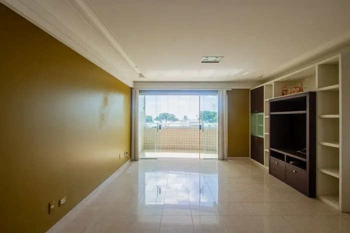 Apartamento para vender com 4 quartos em Boa Viagem