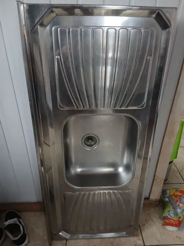 Vendo pia por 150 reais