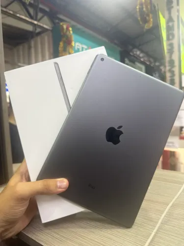 iPad 8 Seminovo