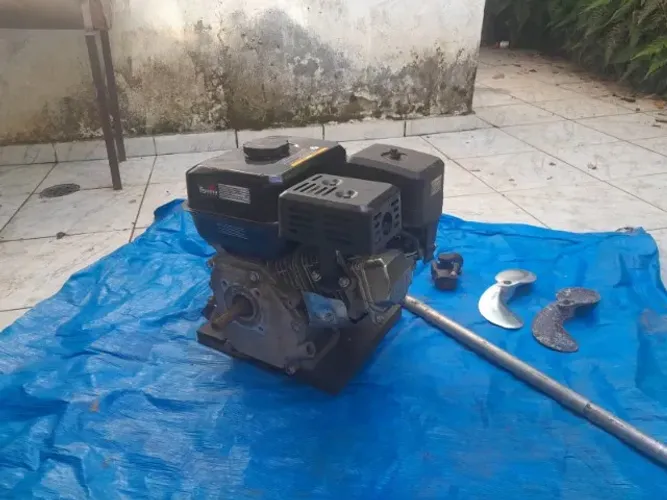 conjunto propulsor para embarcações