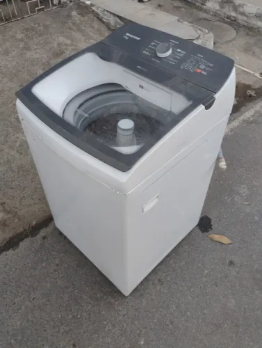 Máquina de lavar roupa 