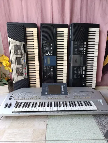 Teclados Yamaha interesse chame no ZAP *24