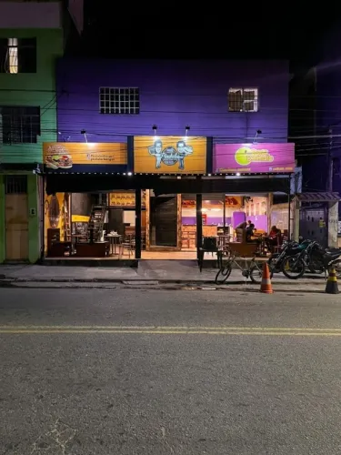 Ponto Comercial Montado e em Operação | Lanchonete, Sorvetes e Açaí com Clientela Formada