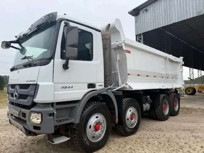? MB ACTROS 4844 8x4 - CAÇAMBA 20m³ - OPORTUNIDADE ?