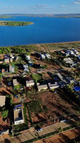Vendo Lote no Lago Corumbá IV, Mansões Bouganville 