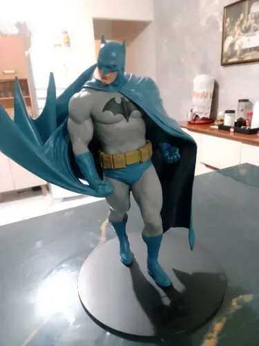 boneco do Batman hush mcfarlane 