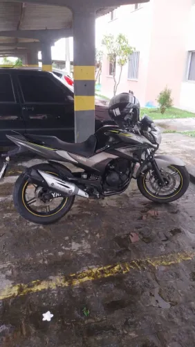 Yamaha fazer 250 13,500