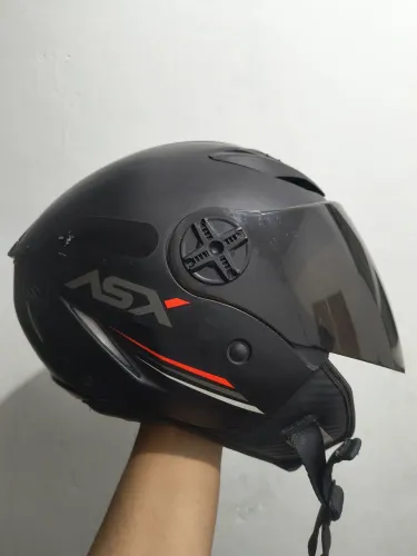Capacete ASX aberto