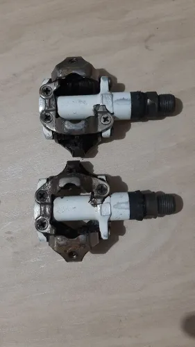 Pedal clip bike shimano