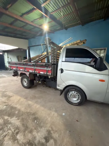 Caminhão HR