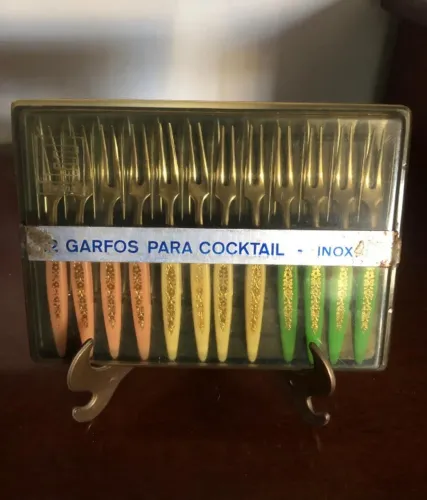 Antigos Garfos para Cocktail