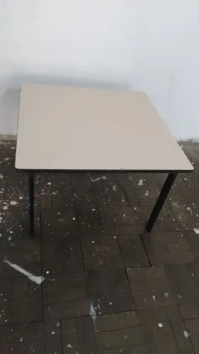 Mesa infantil